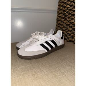 Size 7 Big Kids - adidas Samba OG Junior - White / Black / Gum - IE3675